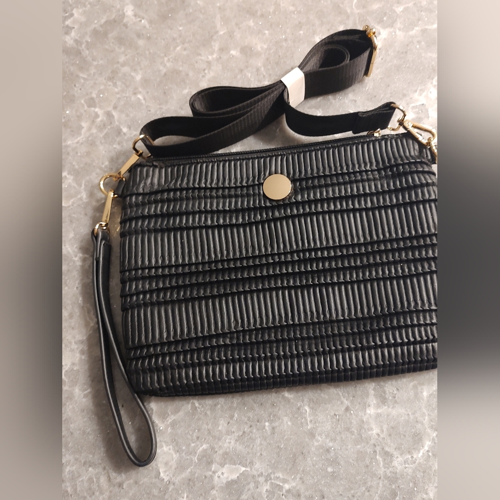 Chinese Laundry Handbag         11 inches x 8 inches Black